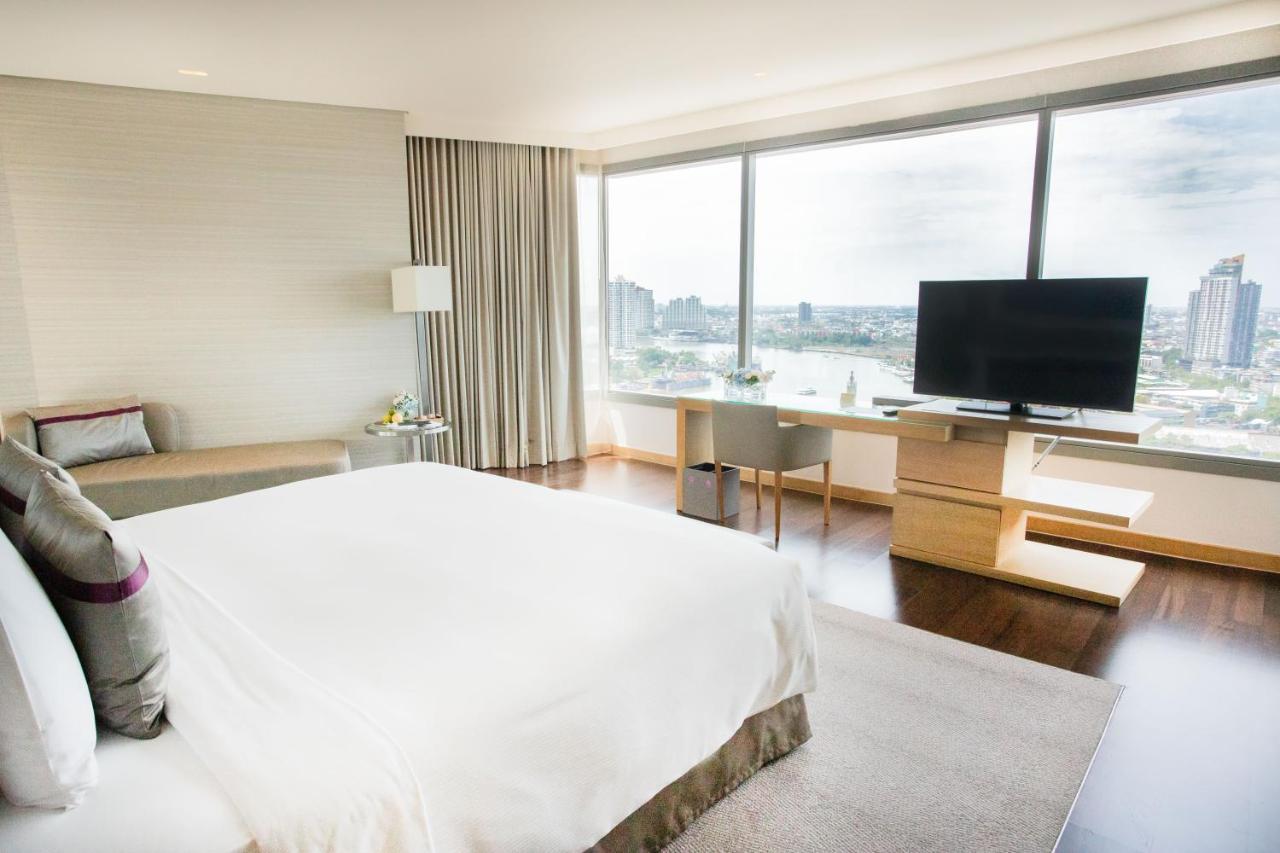 Avani Plus Riverside Bangkok Hotel Exterior photo Deluxe Room