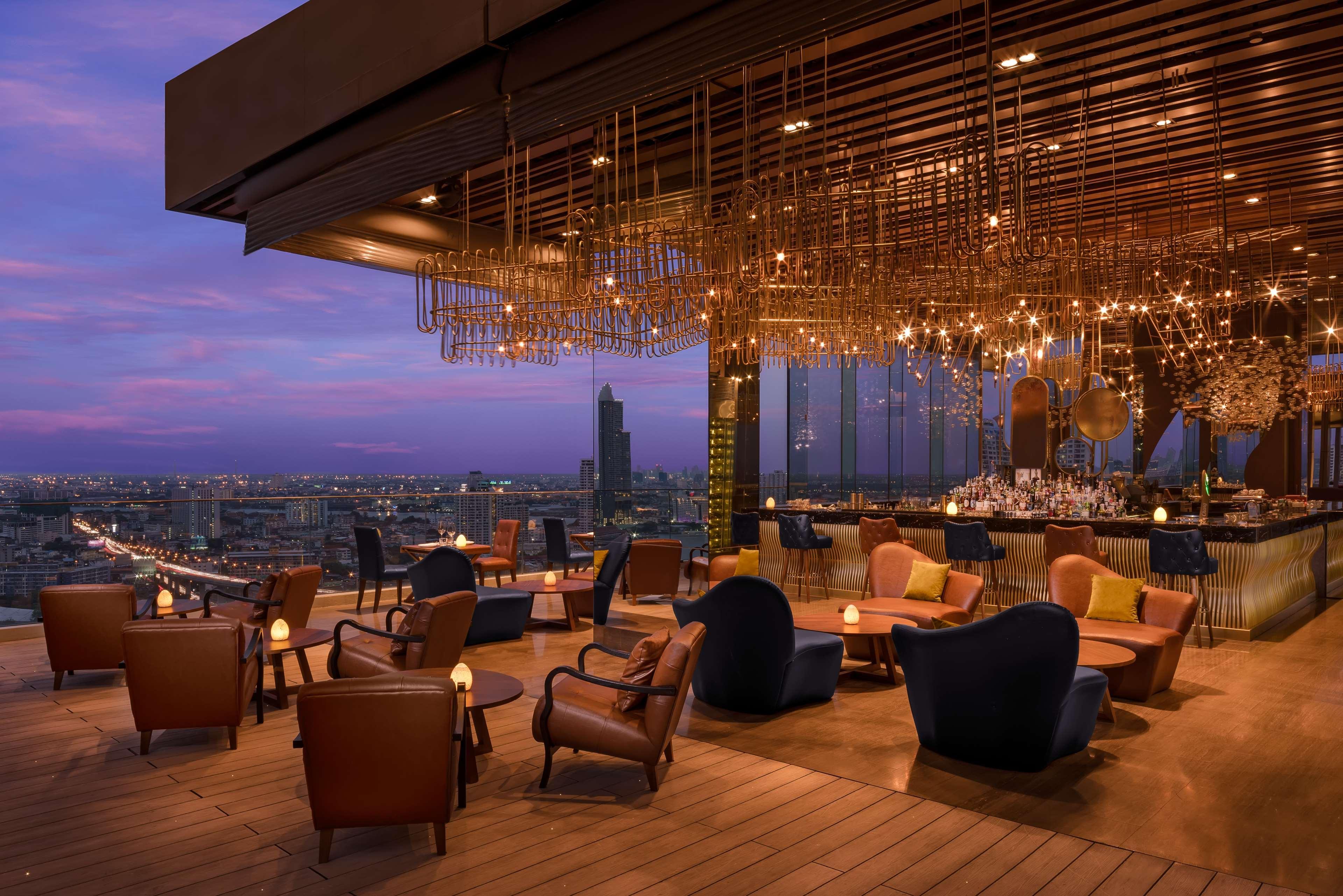 Avani Plus Riverside Bangkok Hotel Exterior photo The Bar