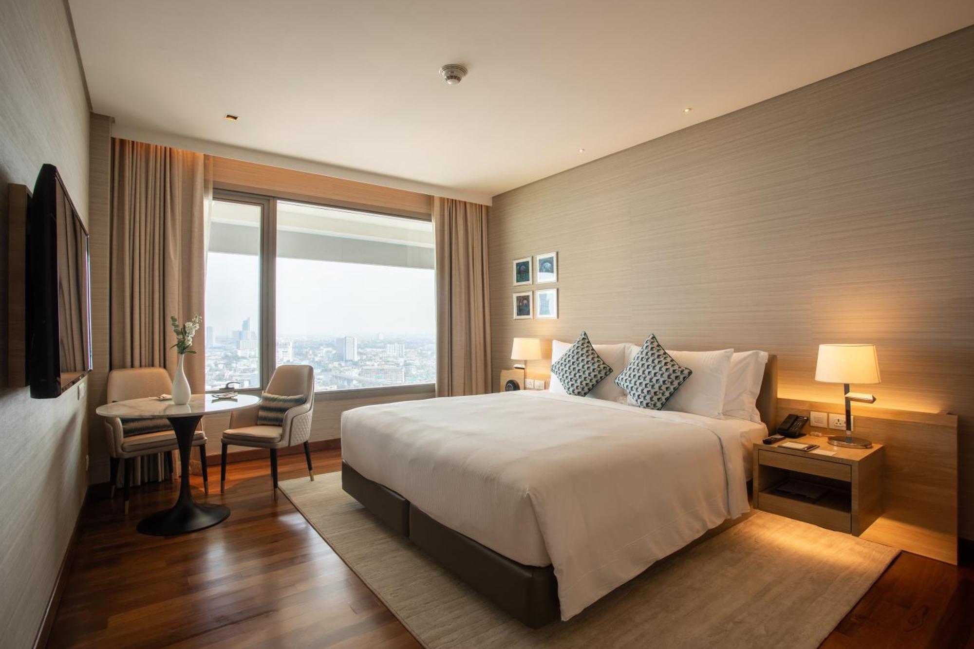 Avani Plus Riverside Bangkok Hotel Exterior photo Deluxe Room