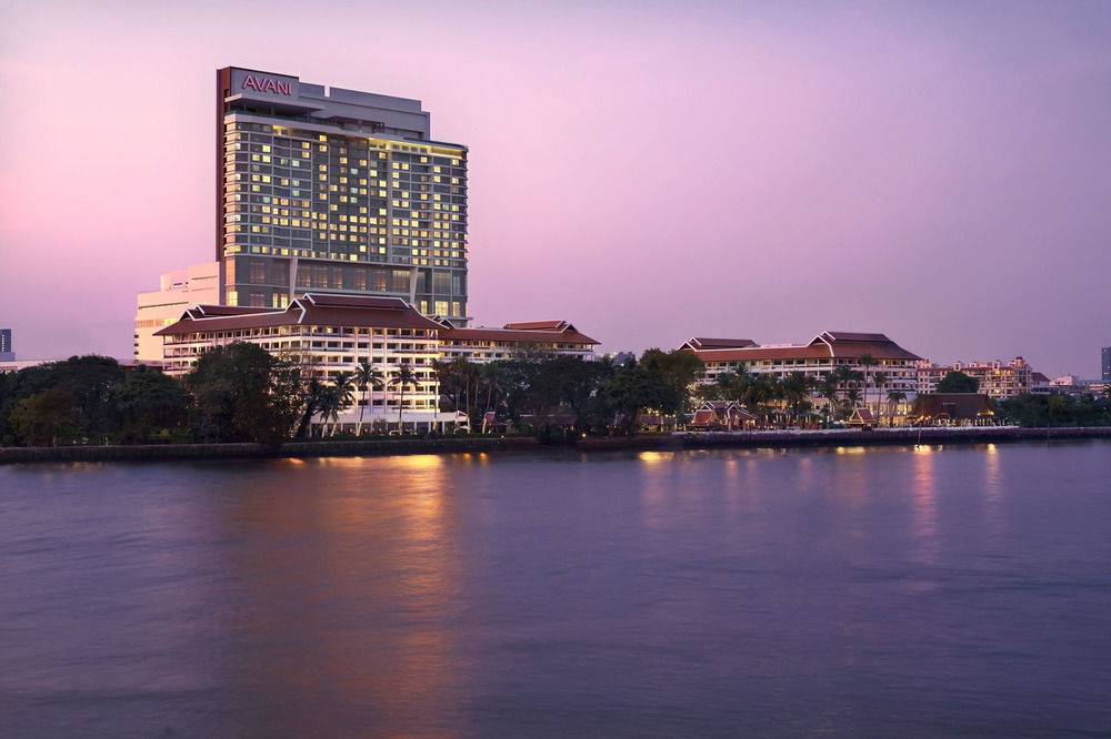 Avani Plus Riverside Bangkok Hotel Exterior photo The Riverview at Siam Kempinski Hotel, Bangkok