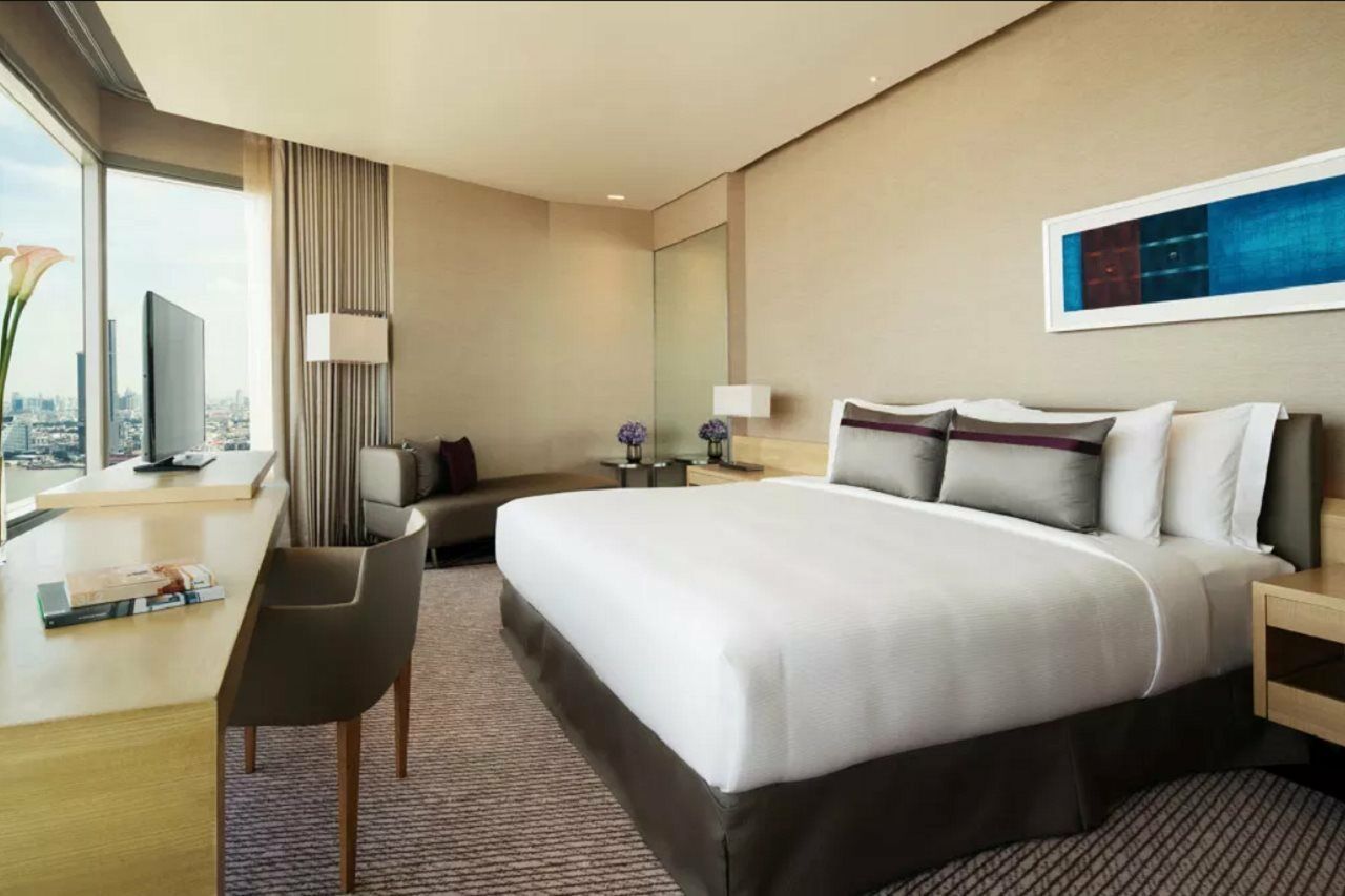 Avani Plus Riverside Bangkok Hotel Exterior photo Deluxe Room